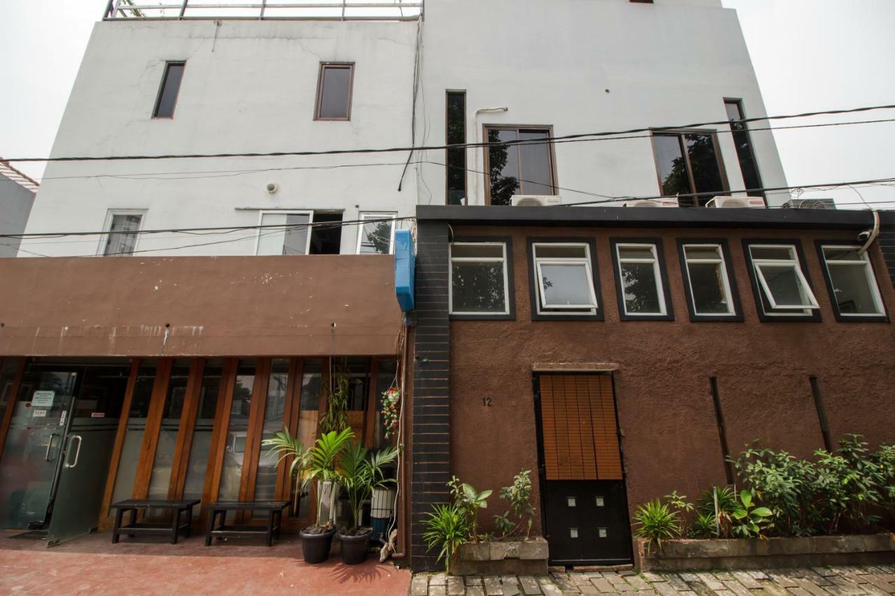 Reddoorz Syariah At Taman Bendungan Asahan Jakarta Extérieur photo