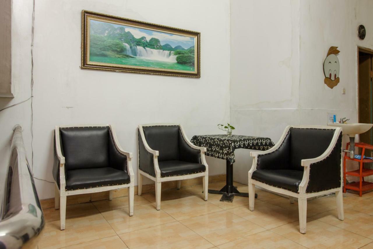 Reddoorz Syariah At Taman Bendungan Asahan Jakarta Extérieur photo
